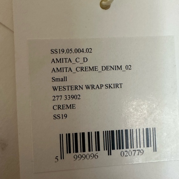 NWT Nanushka Amita Cream Button-Accent Mini Skirt - Picture 4 of 6